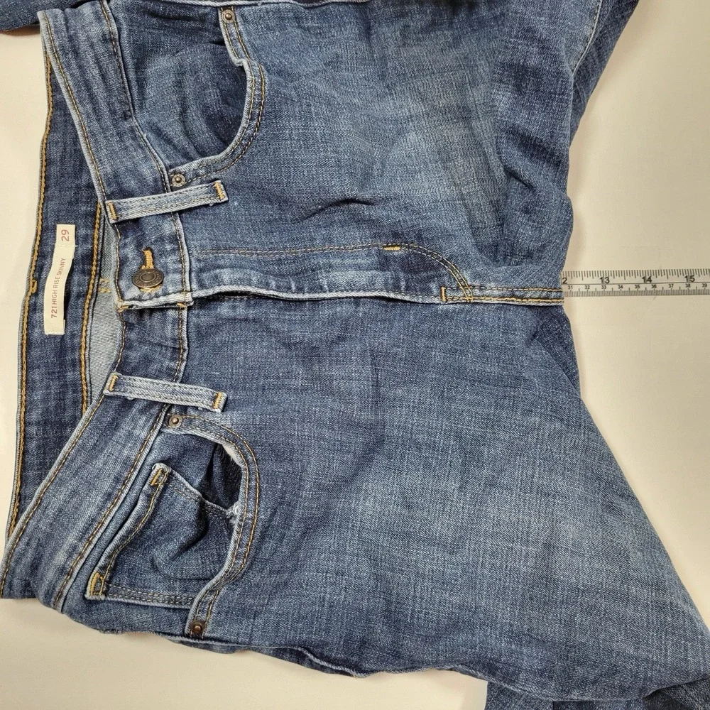 Levi's Women's Jeans 721 High Rise Skinny Size 29x32 Blue - Picture 5 of 10